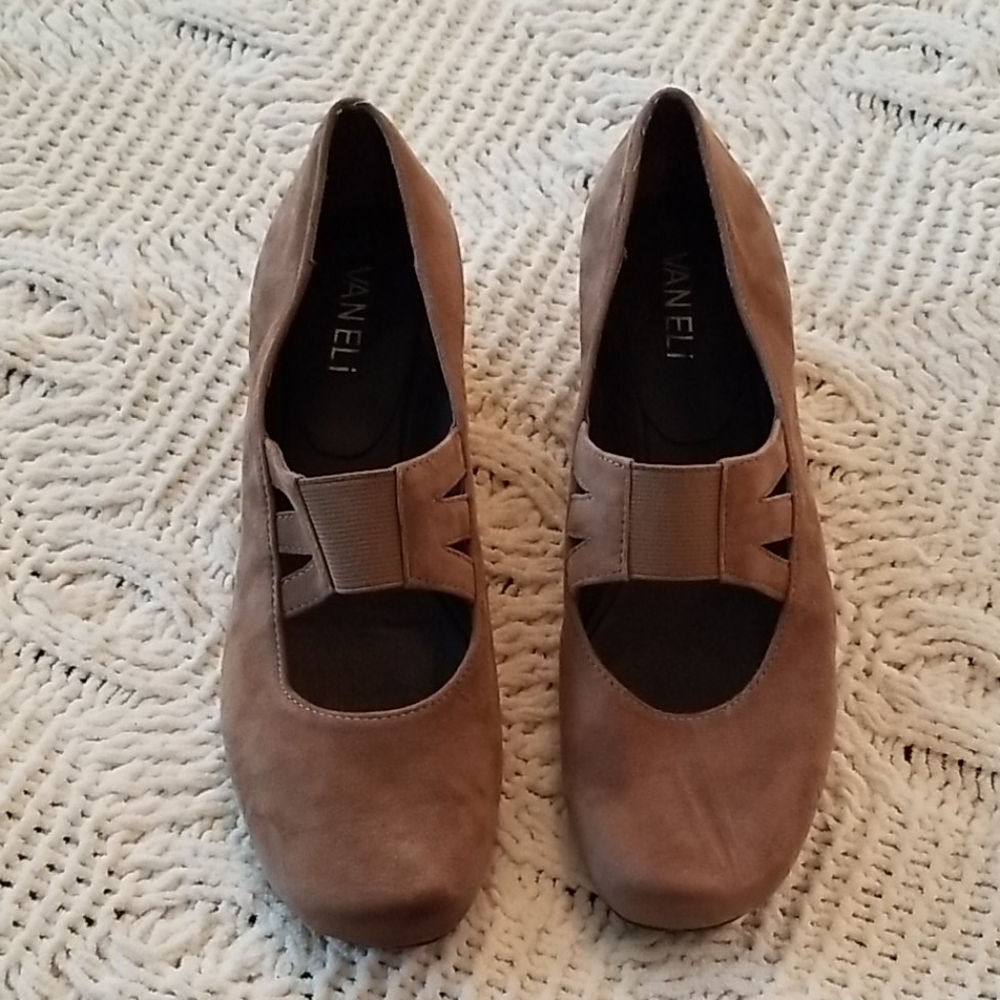 Vaneli shoes